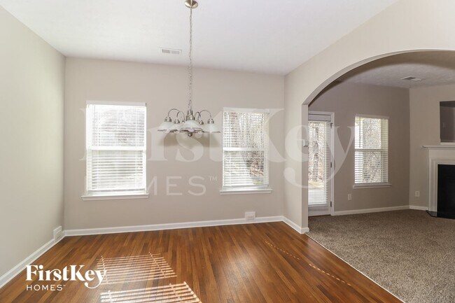 Foto del edificio - 4808 McEver View Dr