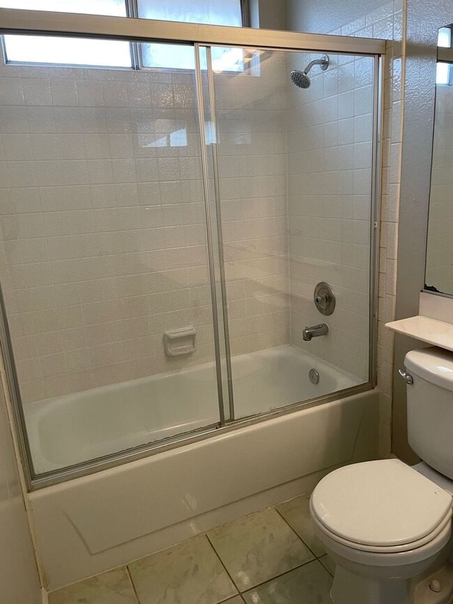 Foto del edificio - 2 bedroom 2 bath house near Desert Shores/ Available 4/1/2026