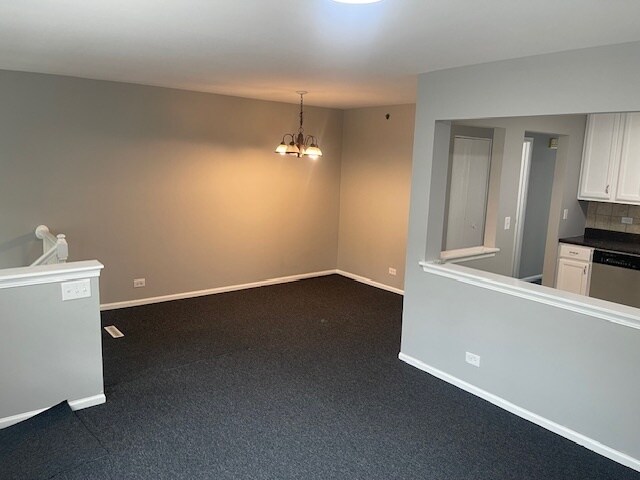 Foto del edificio - 316 Fieldstone Ct