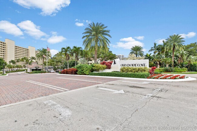 Foto del edificio - 1200 Marine Way W