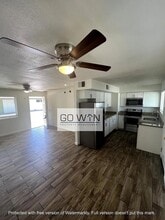 Building Photo - 1021 N 28th St