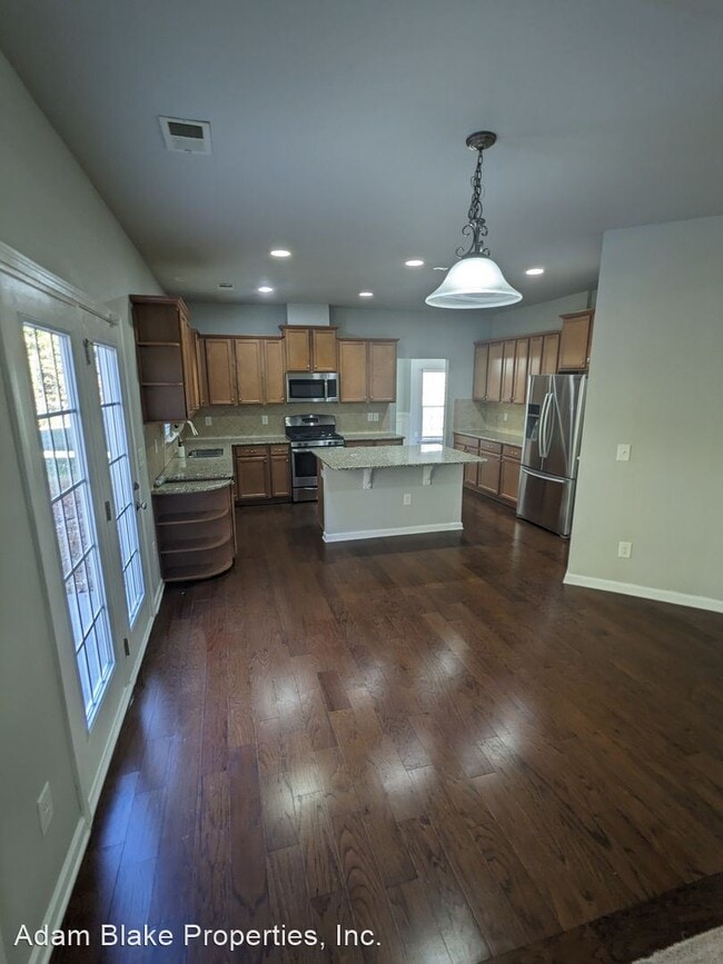 Building Photo - 7 br, 5 bath House - 4848 Pepper Dr