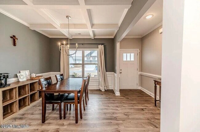 Foto del edificio - 223 Burnside Dr