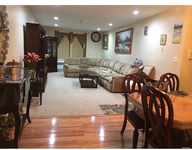 Foto del edificio - 175-45-175-88 88th Ave