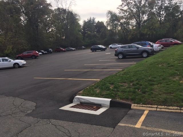 Foto del edificio - 300 Meadowside Rd