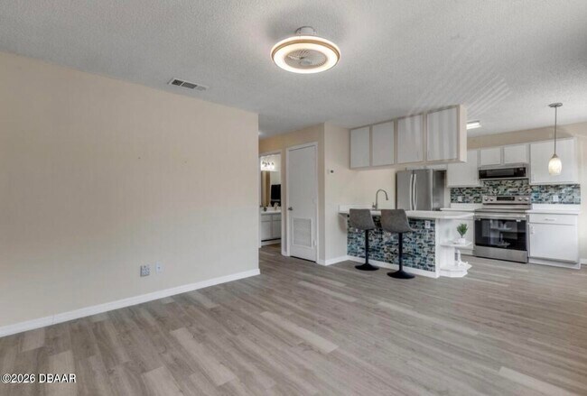 Foto del edificio - 1601 Big Tree Rd
