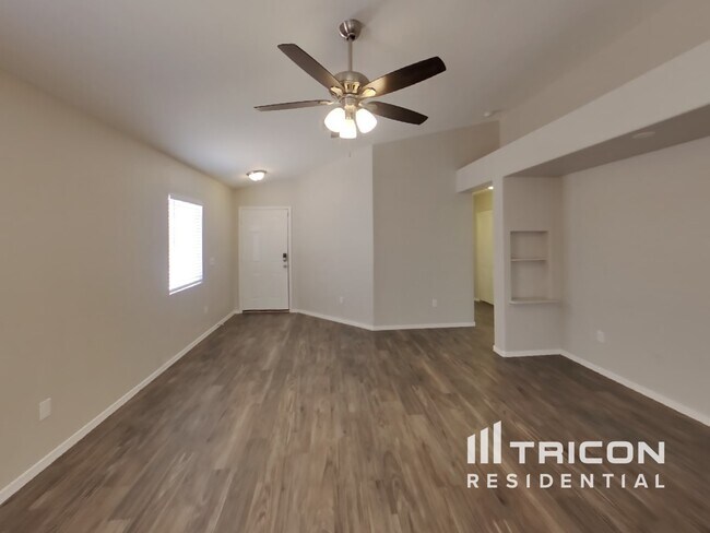 Building Photo - 11512 E Covina