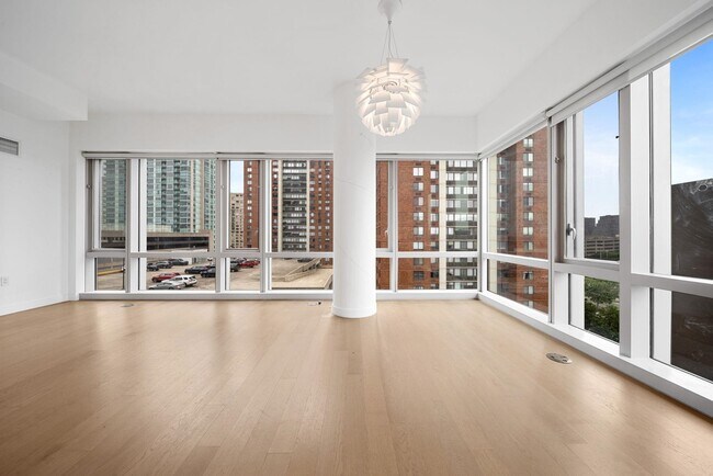 Foto del edificio - 75 Park Ln S