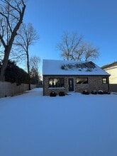 Building Photo - 830 Deerfield Rd