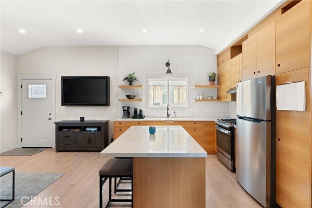 Foto del edificio - 8395 Doncaster Dr