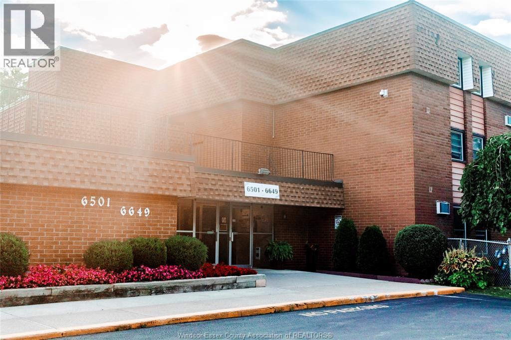 Primary Photo - 6595 Thornberry Crescent