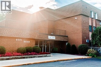 Building Photo - 6595 Thornberry Crescent