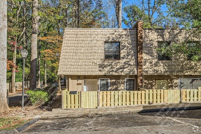 Building Photo - 6424 Woodstone Way