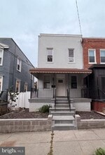 Building Photo - 726 Roxboro Pl NW