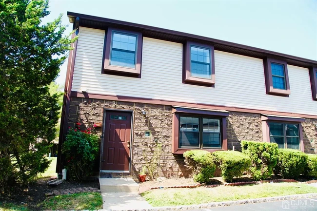 Building Photo - 8401 Hana Rd