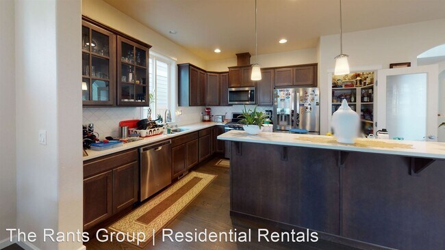 Foto del edificio - 5 br, 2.5 bath House - 3142 54th Ave SE