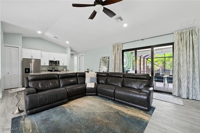 Foto del edificio - 4657 Key Largo Ln