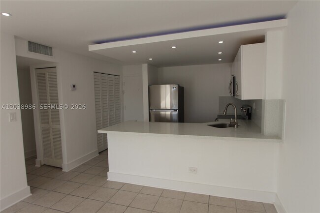 Foto del edificio - 801 NW 47th Ave
