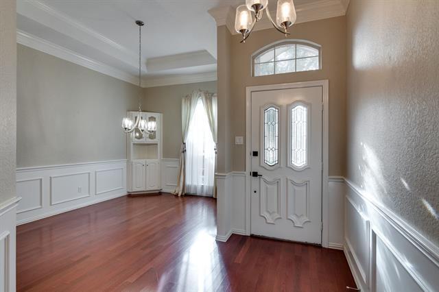 Foto del edificio - 7 Roaring Creek Ct