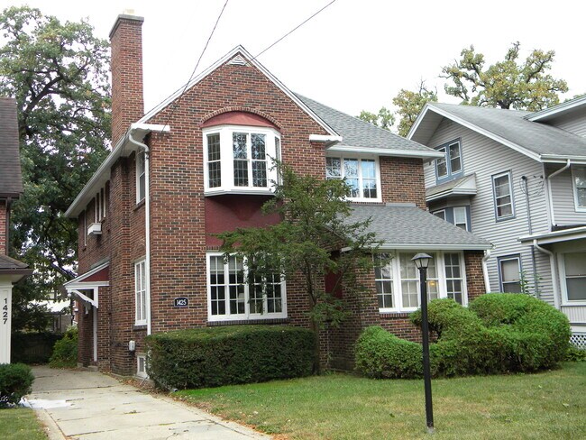 1425 Harlem Blvd. Rockford, Il 61103 - 1425 Harlem Blvd