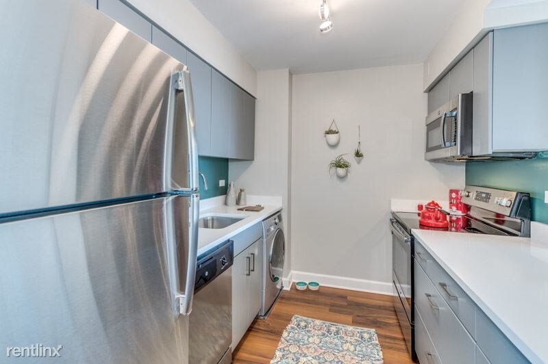 Foto del edificio - 1735 Chicago Ave