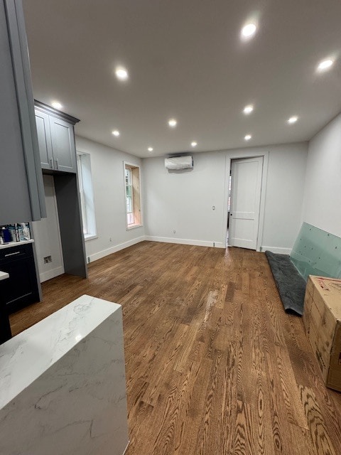 Foto del edificio - 275 E 55th St