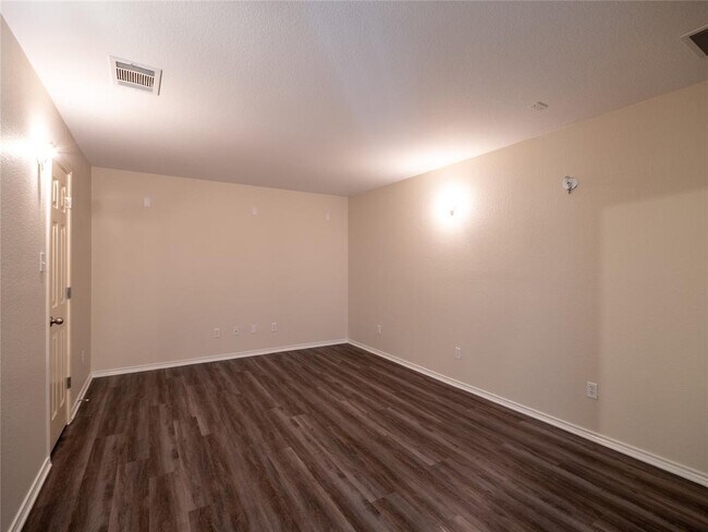 Foto del edificio - 1710 Lomita Dr