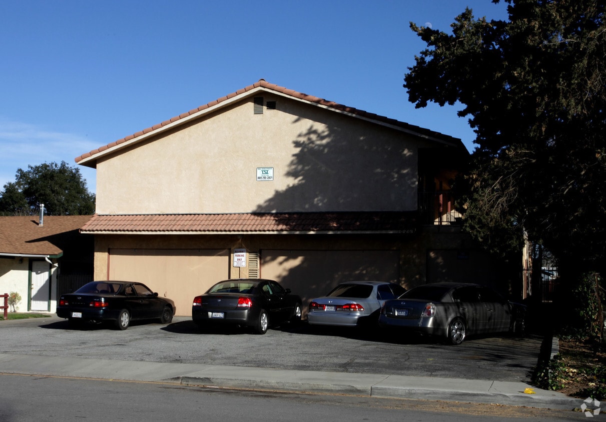 1026 Edgar Ave, Beaumont, CA 92223 Apartments in Beaumont, CA