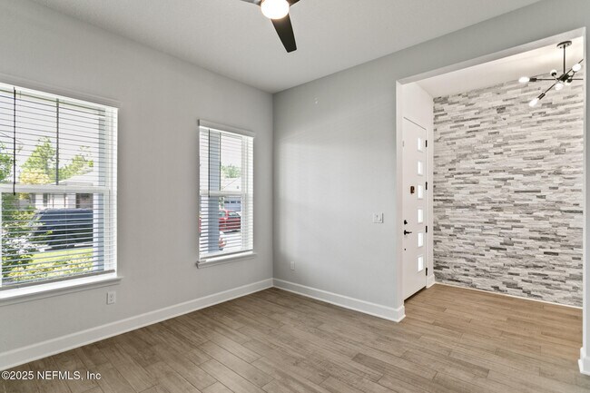 Building Photo - 9755 Invention Ln