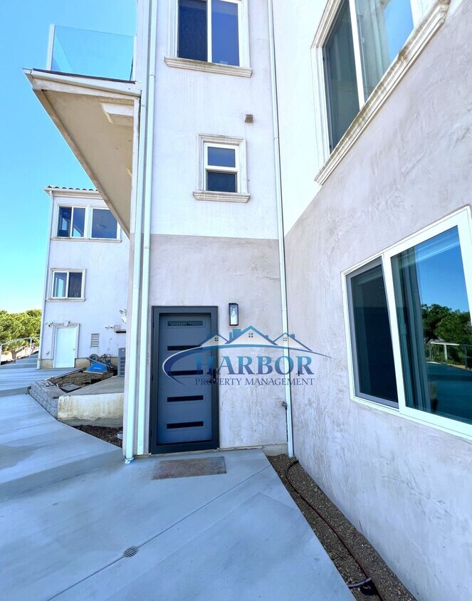 Primary Photo - Charming 1-Bedroom 1 Bath with Nature Access