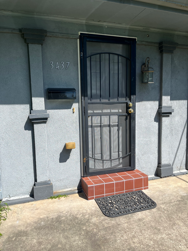 Primary Photo - 3437 Elysian Fields Ave