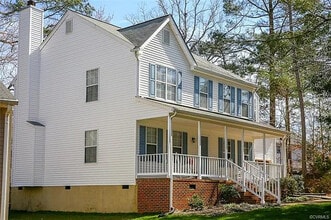 Building Photo - 4497 Village Park Dr W