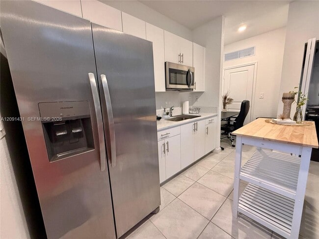Building Photo - 22751 SW 131st Ave