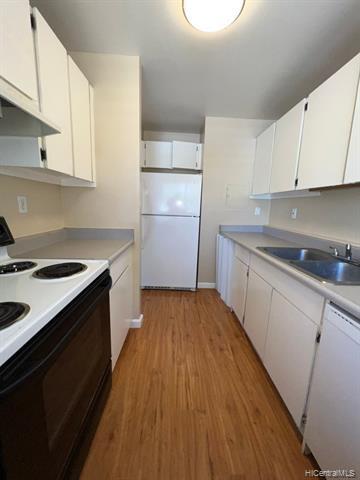 Building Photo - 94-180-180 Anania Dr