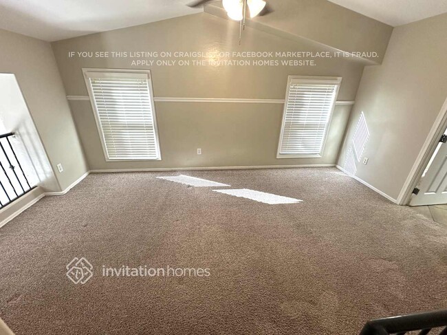 Building Photo - 5727 S 21st Terrace