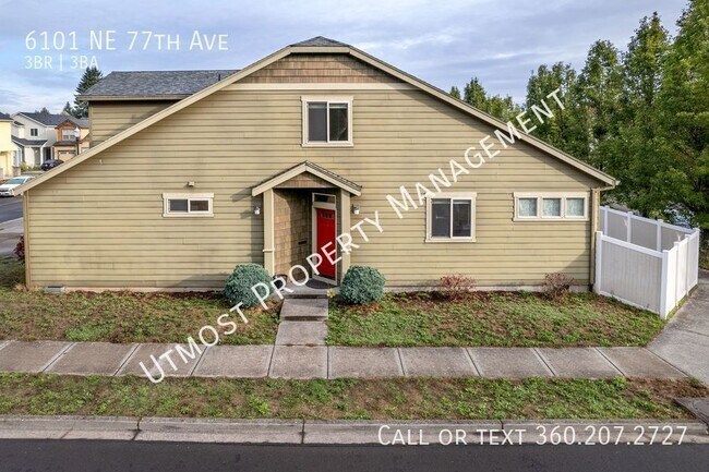 Foto del edificio - Corner Lot, 3BD With Open Floor Plan Near ...