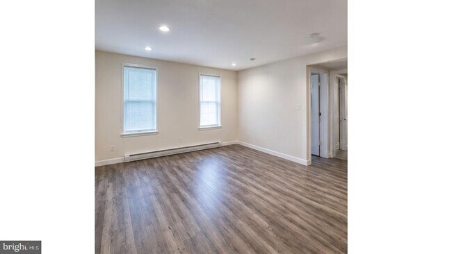 Foto del edificio - 3851 N Broad St