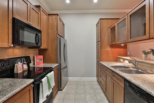 Foto del edificio - 1900 Genesee St