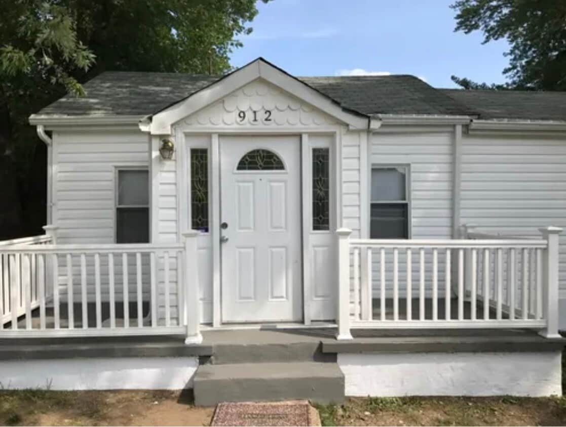 Foto principal - 912 Elfin Ave
