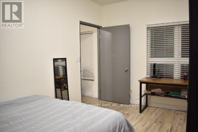 Photo du bâtiment - 258C-258 Sunview St