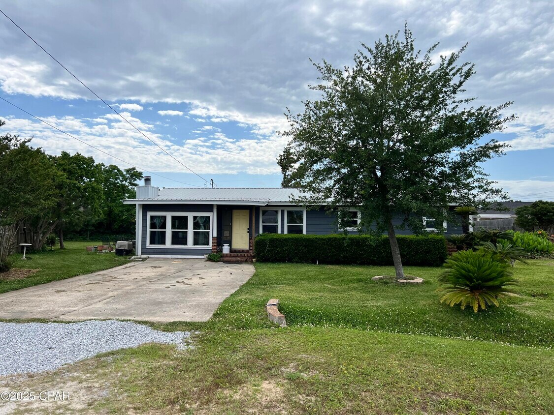 Foto principal - 3906 W 24th Ct