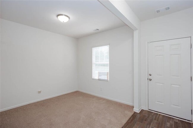 Building Photo - 24 Seattle Slew Way