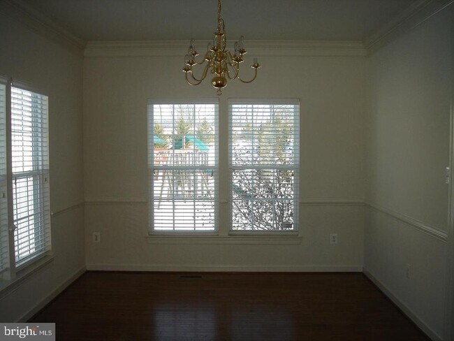 Foto del edificio - 11017 Baldwin Dr