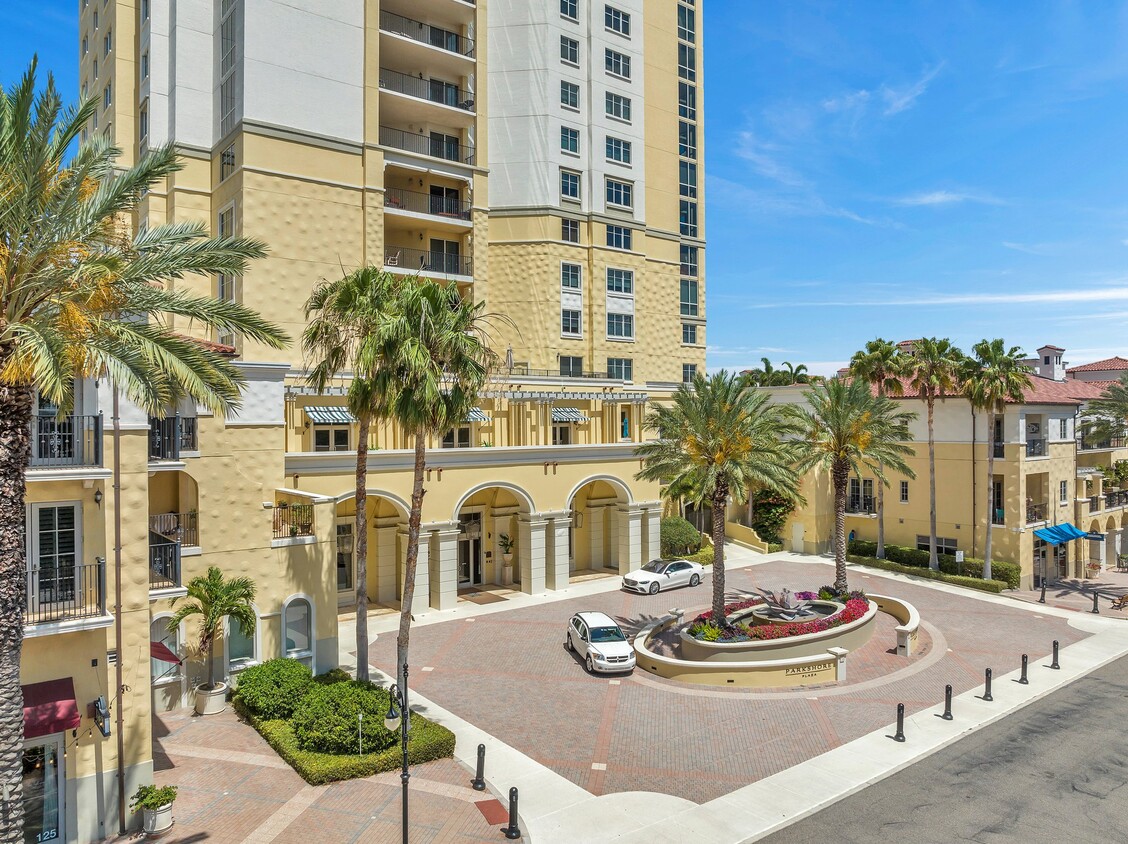 Foto principal - 300 Beach Dr NE