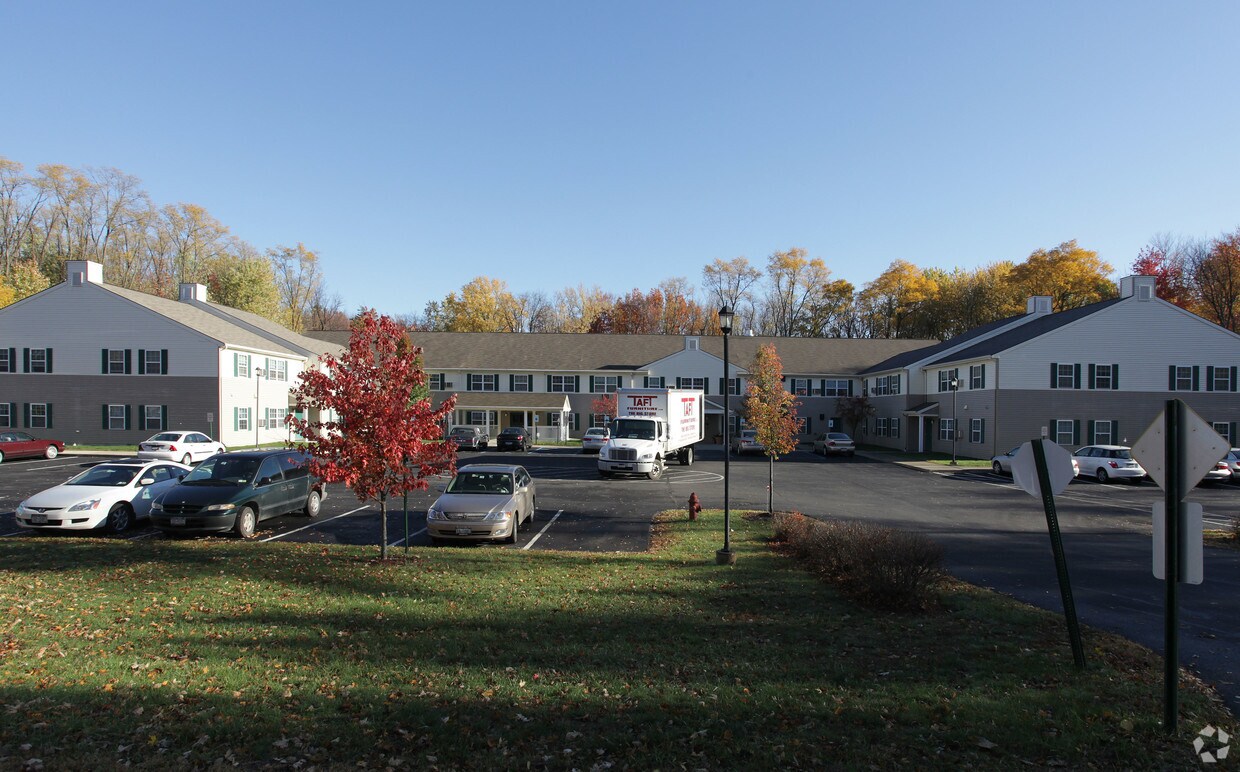 Foto del edificio - Holly Manor Apartments