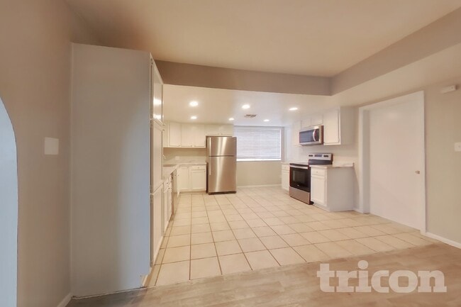 Foto del edificio - 4832 N 87th Ln