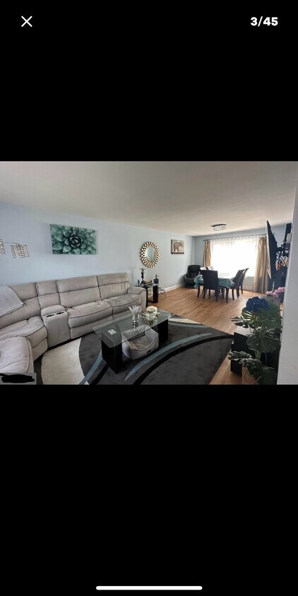 Primary Photo - 2018 Beech Ln