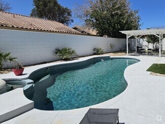 Building Photo - 69911 Willow Ln