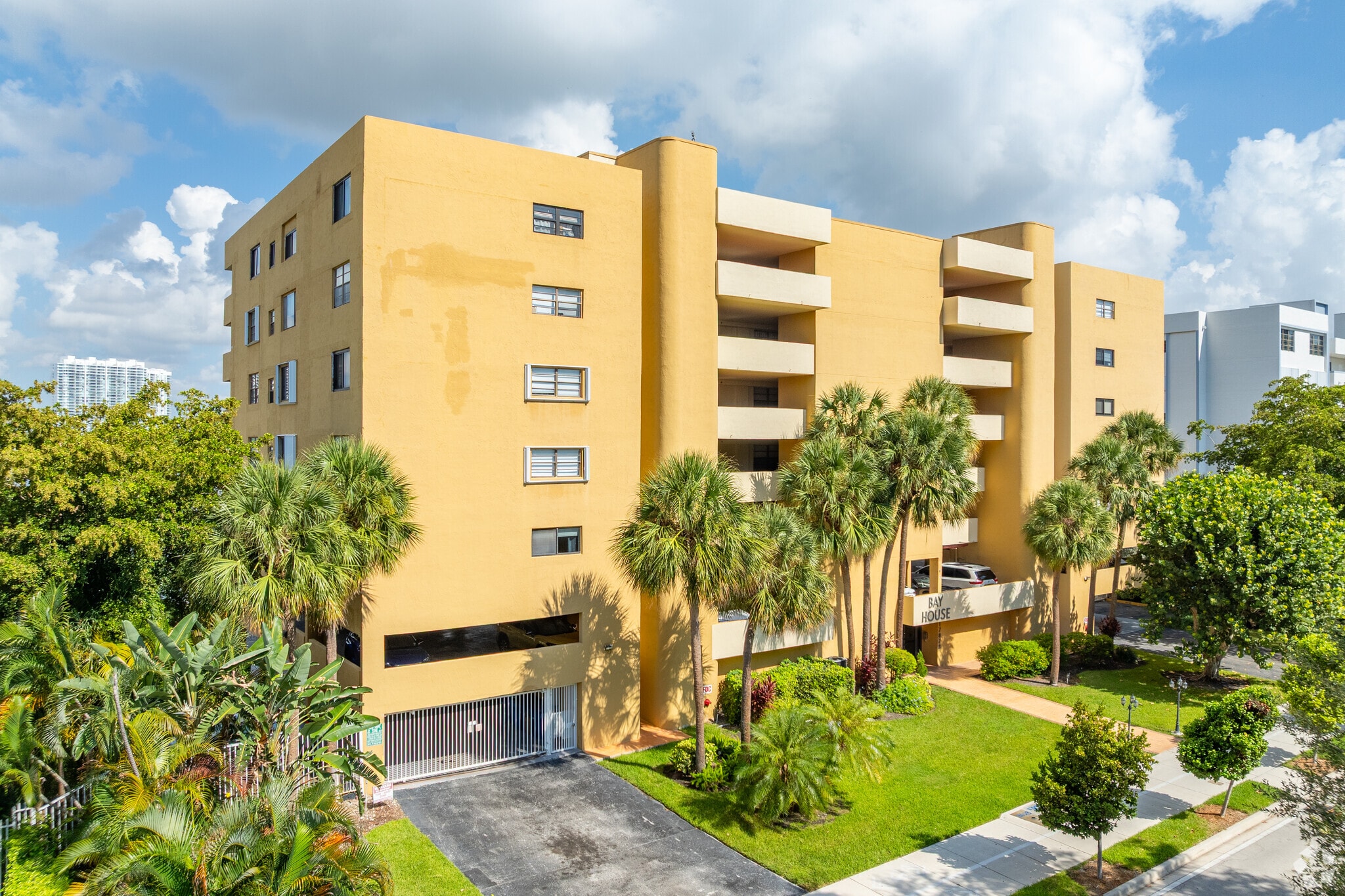 Bay House Condominium