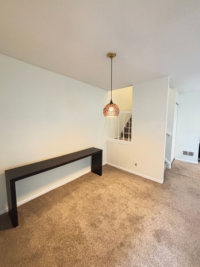 Building Photo - 3 bedroom Home for rent - Allentown